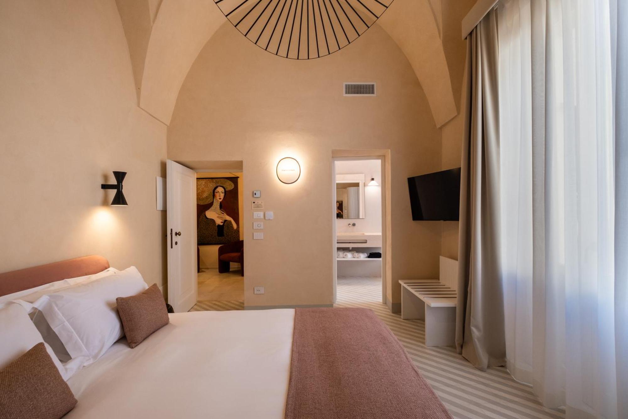 Palazzo Paisiello - Luxury Rooms レッチェ エクステリア 写真