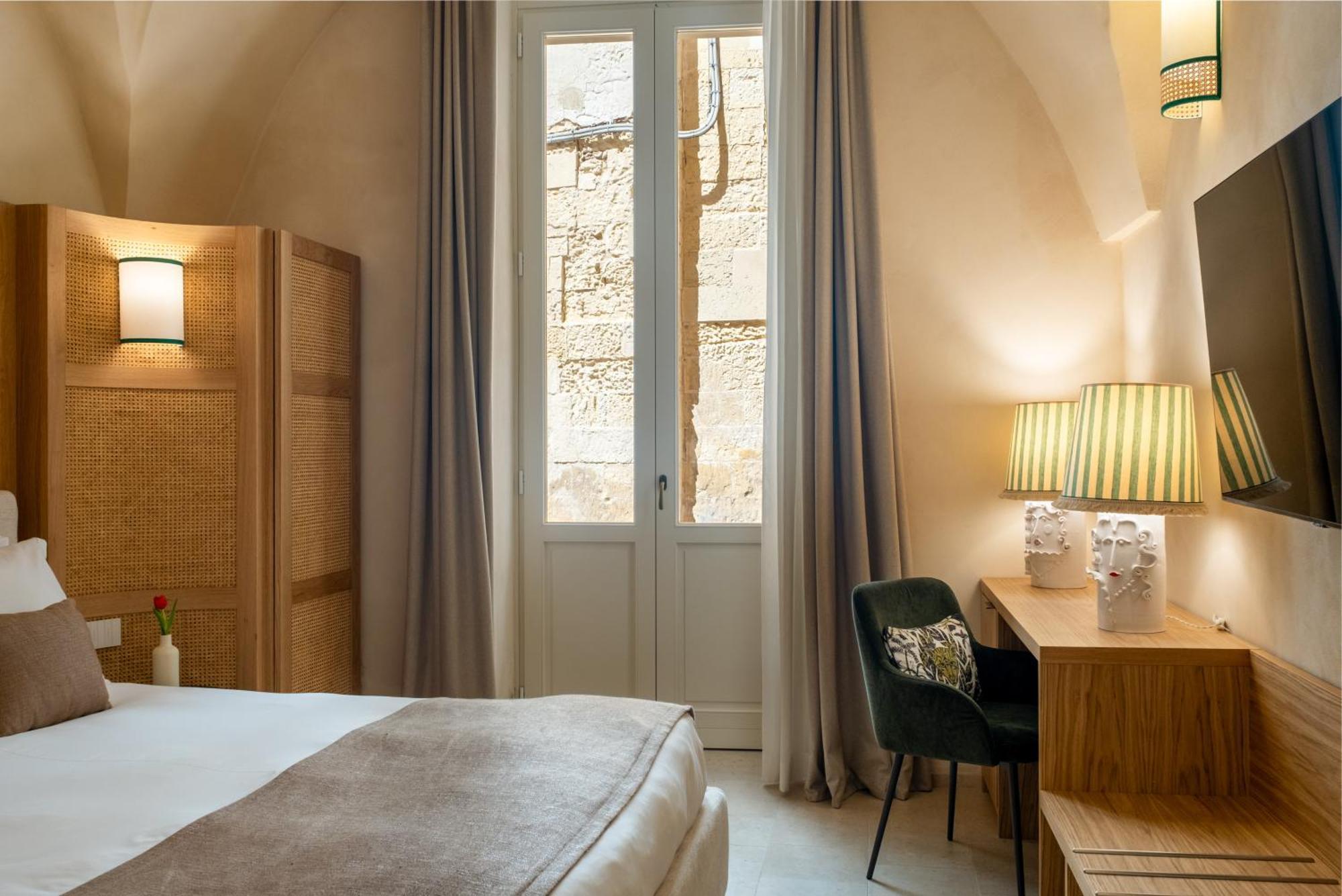 Palazzo Paisiello - Luxury Rooms レッチェ エクステリア 写真