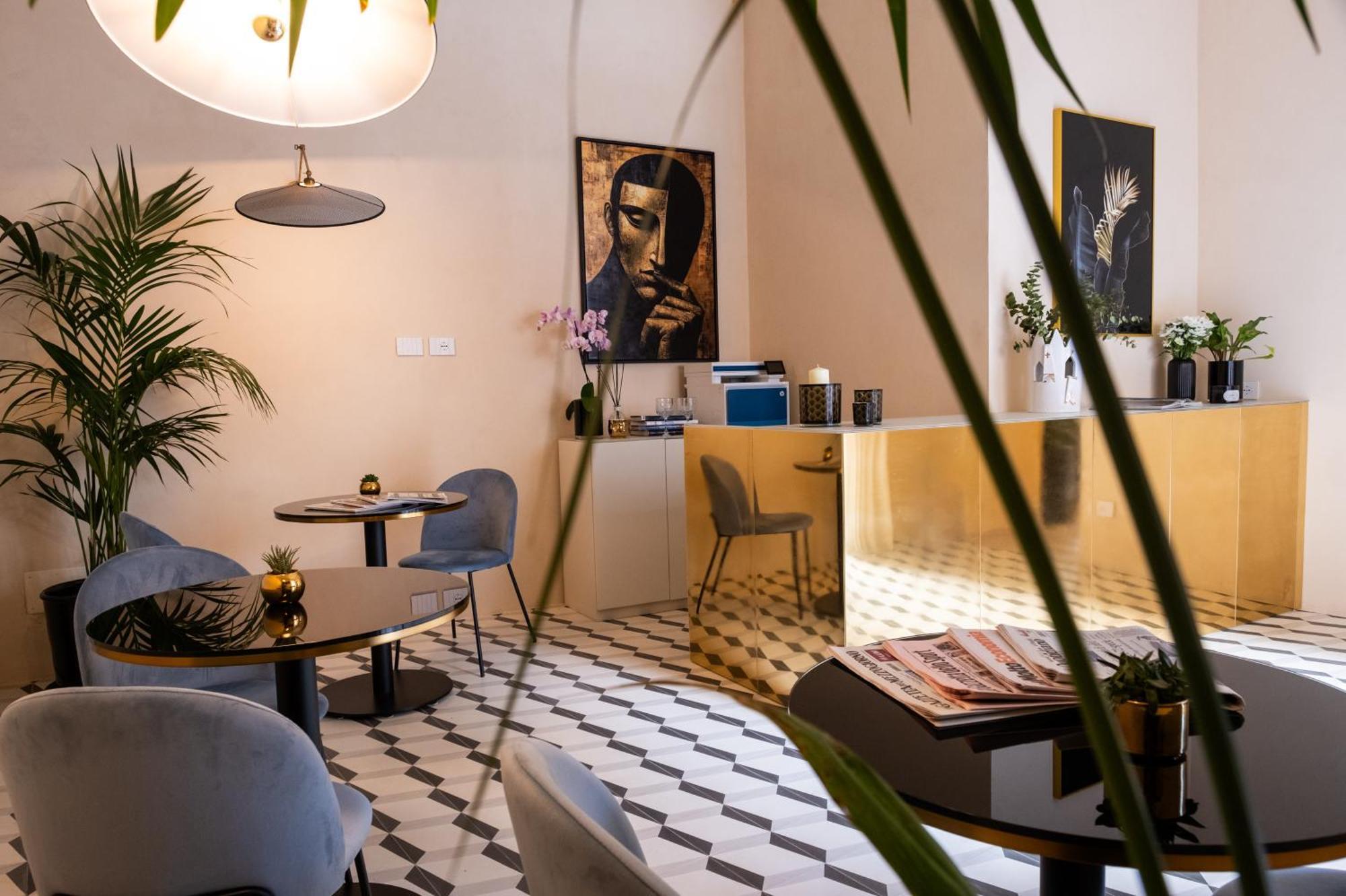 Palazzo Paisiello - Luxury Rooms レッチェ エクステリア 写真